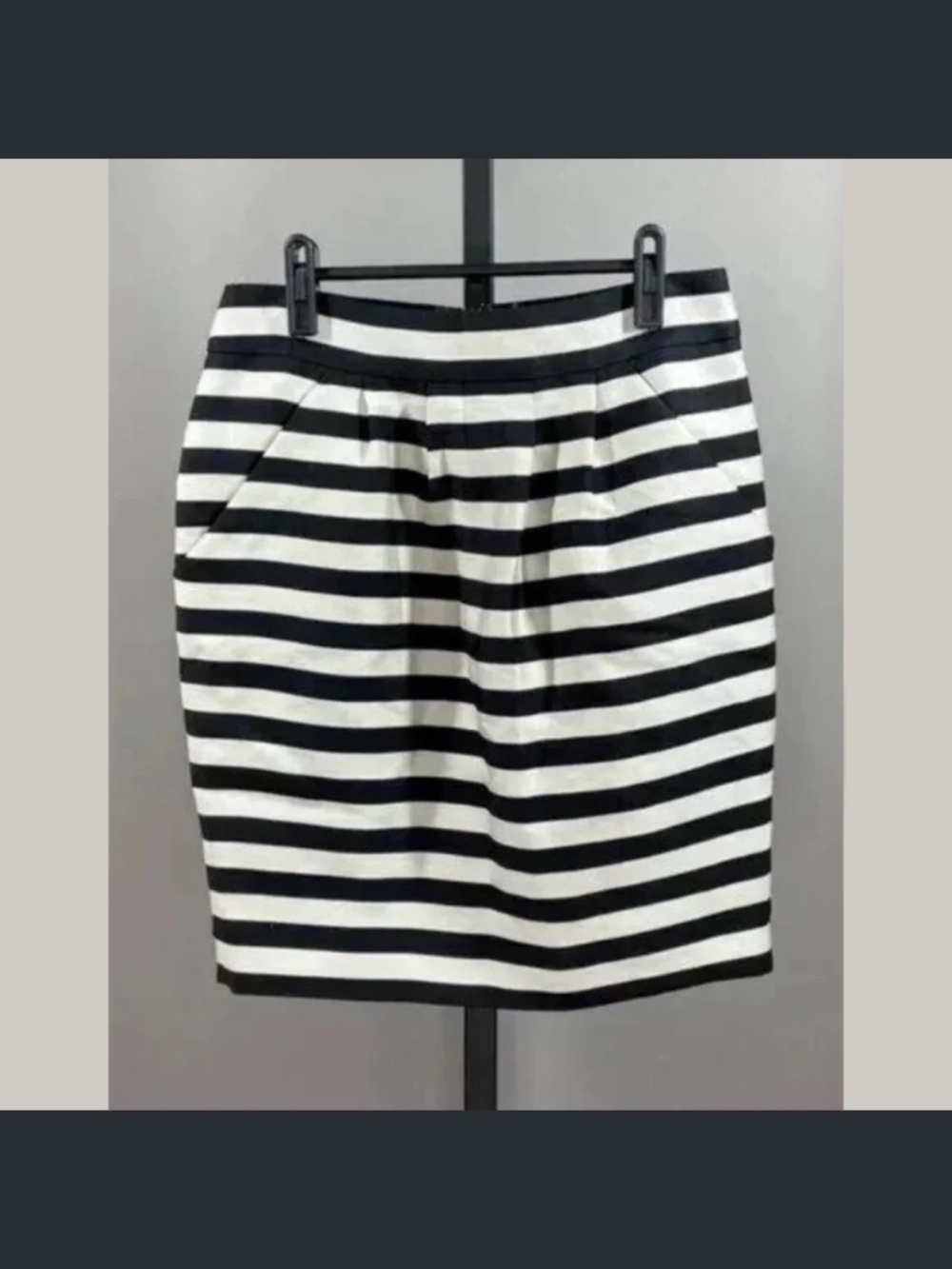NEW Banana Republic Skirt Womens 2 Black White Stripe Pencil preppy corp